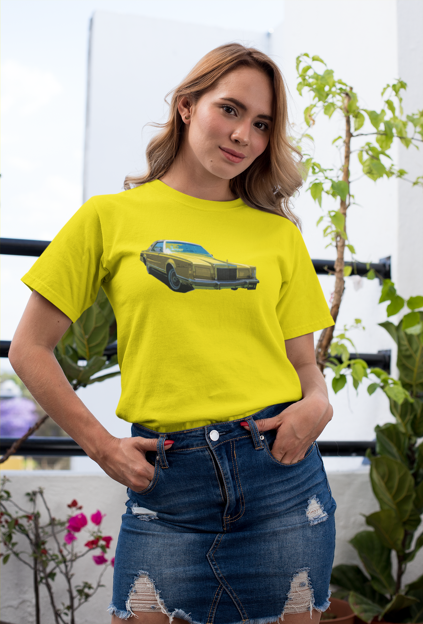 77 | 79 Yellow Lincoln Continental unisex T-Shirt car guy gift Christmas gift Feral ford funny shirt gift for mom gift for wife Lincoln Car Lincoln Continental T-Shirt Unique gift